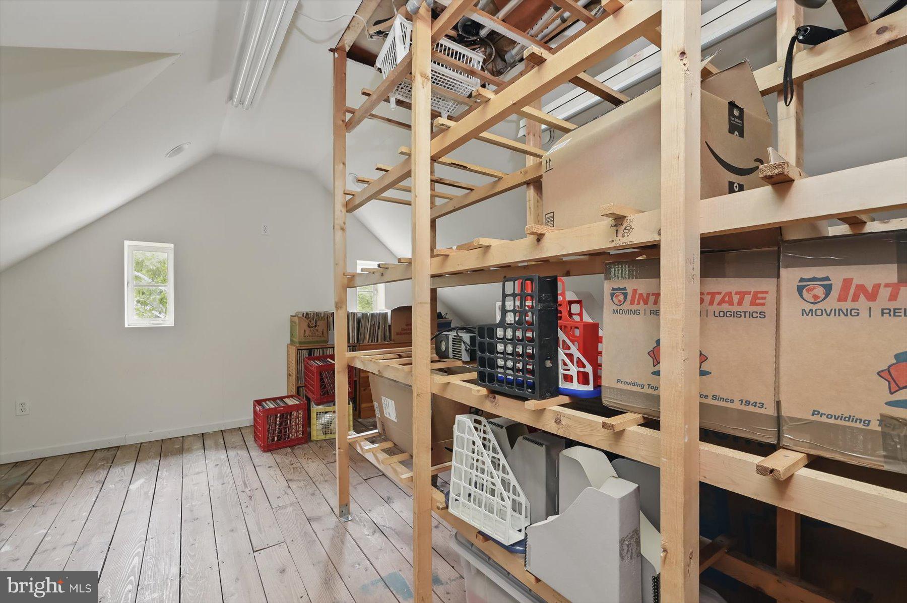 BANNOCKBURN HEIGHTS - Residential