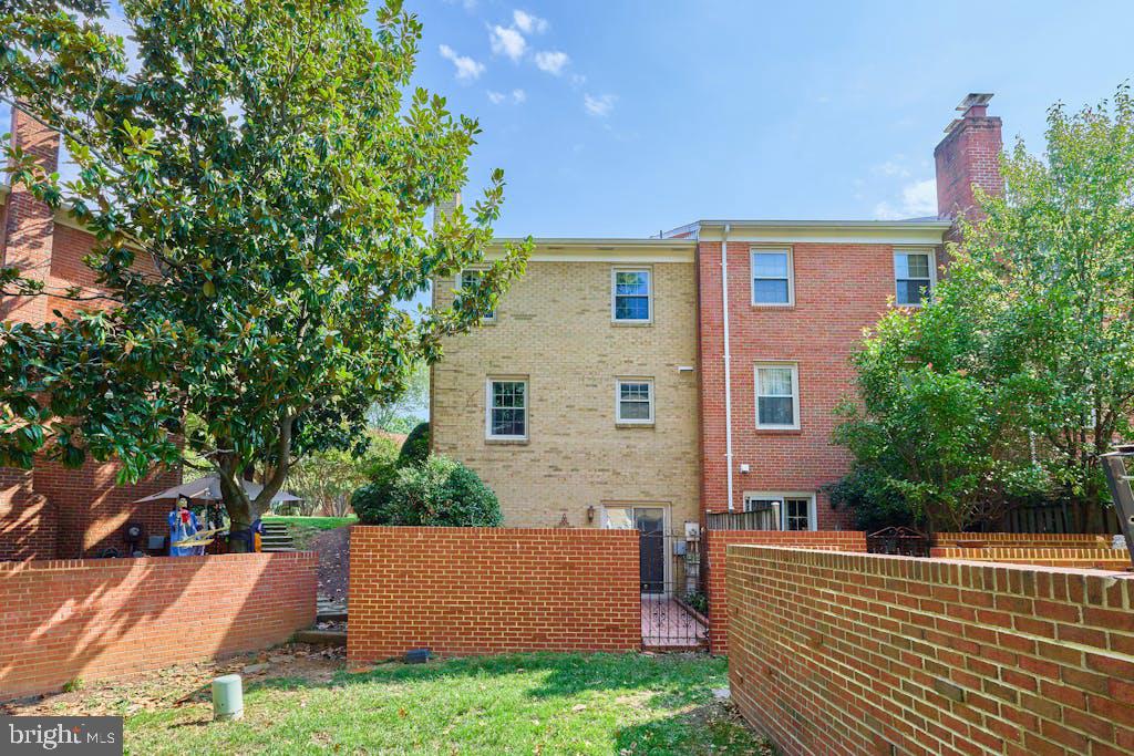 SEMINARY HEIGHTS - Residential