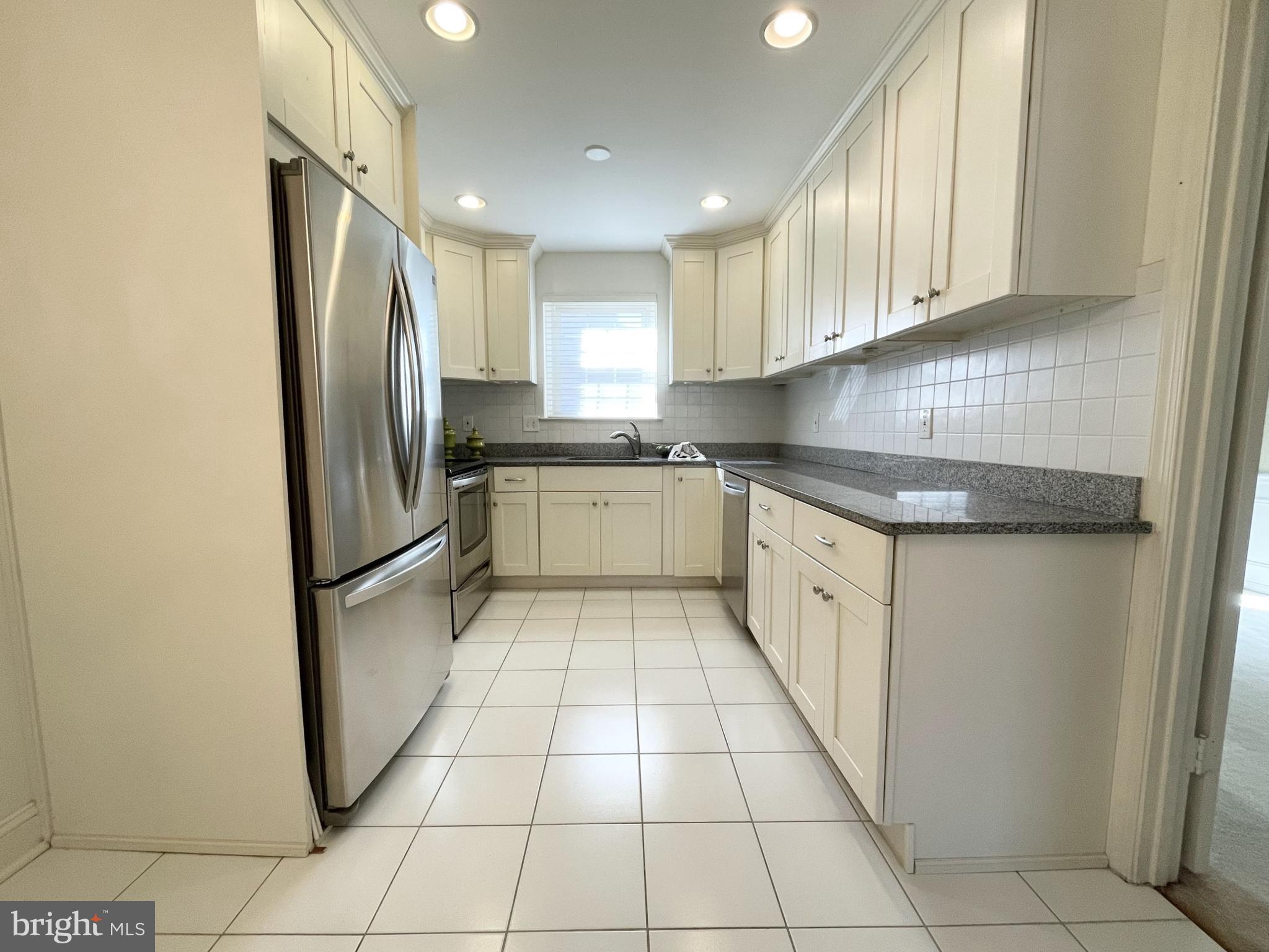 SEMINARY HEIGHTS - Residential