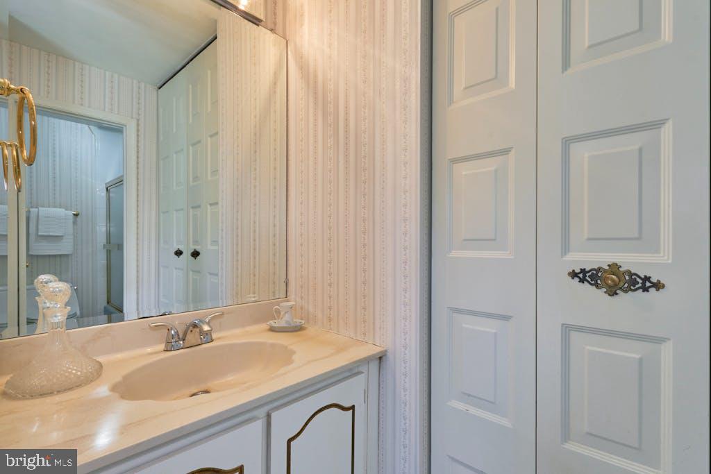 SEMINARY HEIGHTS - Residential