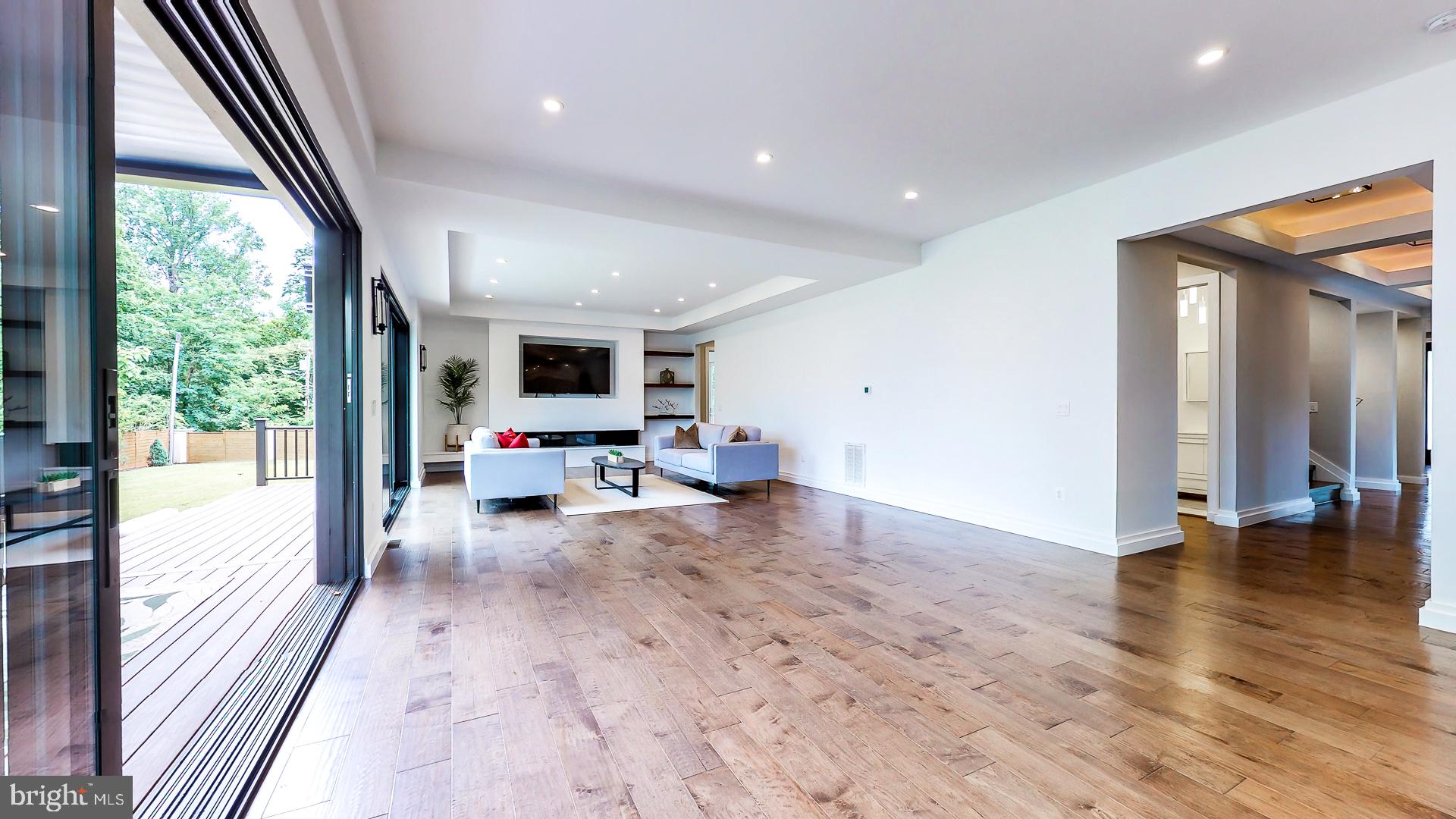 BROOKHAVEN - Residential