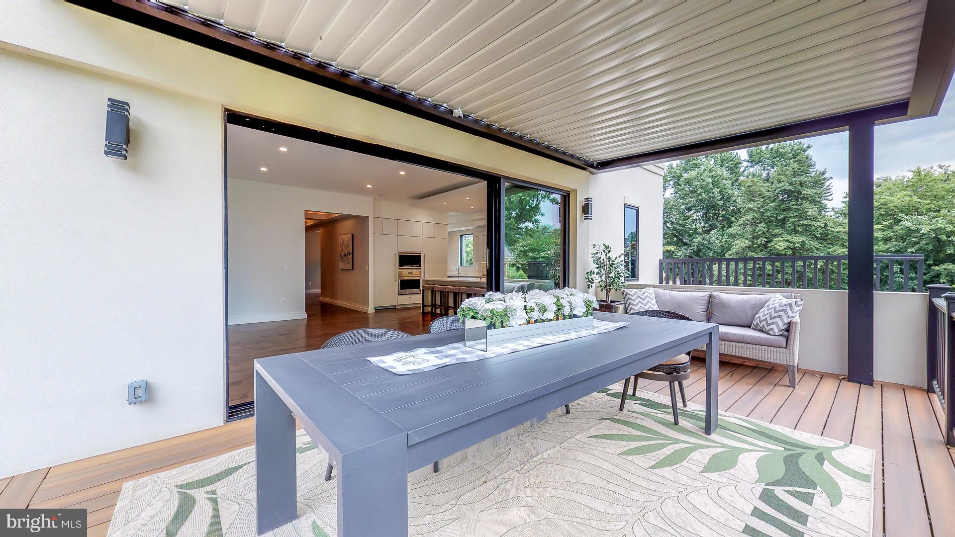 BROOKHAVEN - Residential