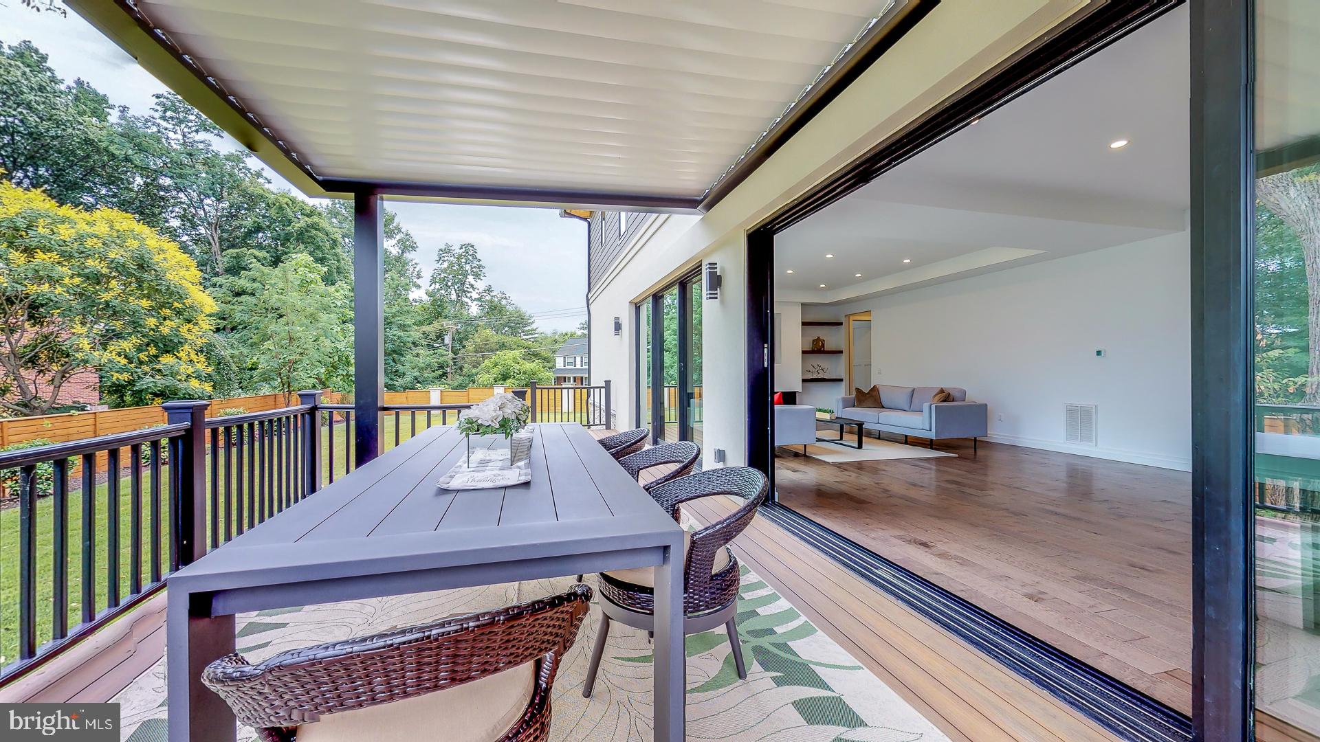 BROOKHAVEN - Residential