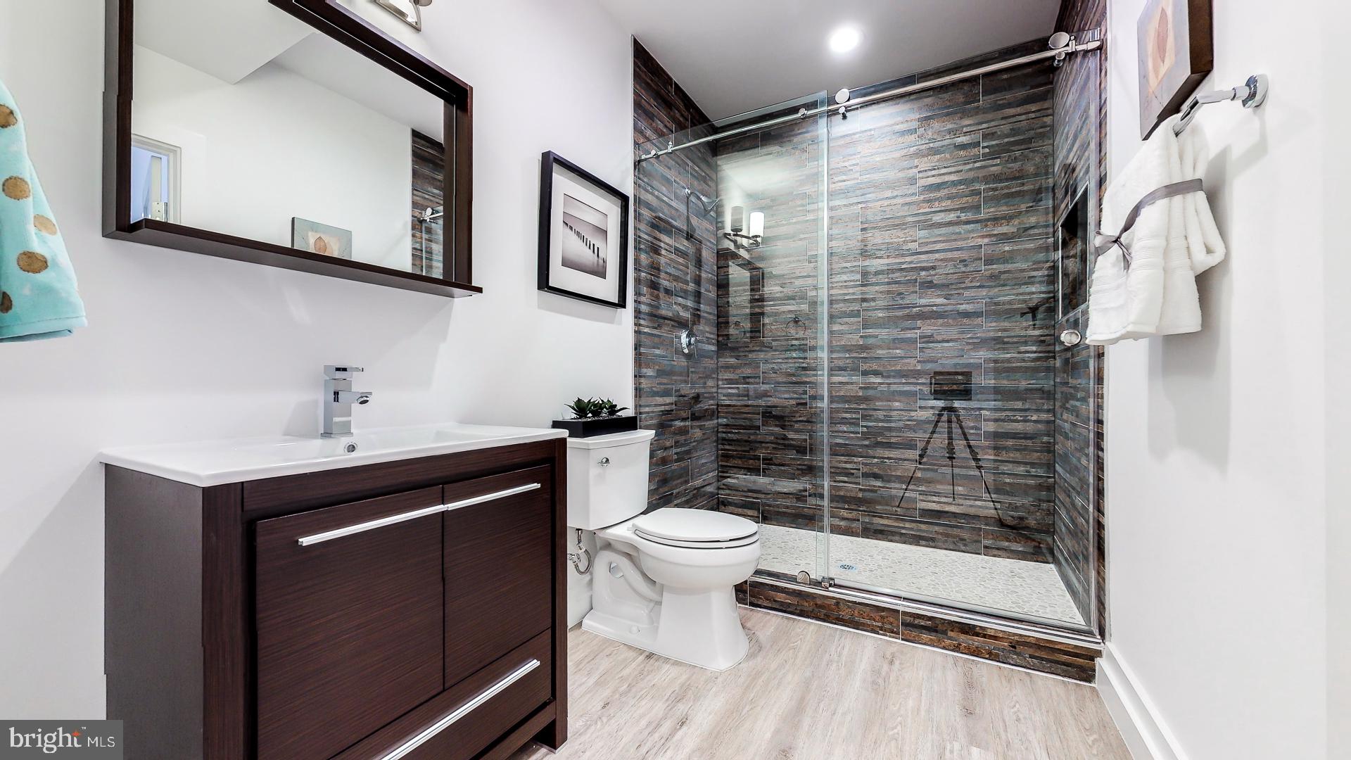 BROOKHAVEN - Residential