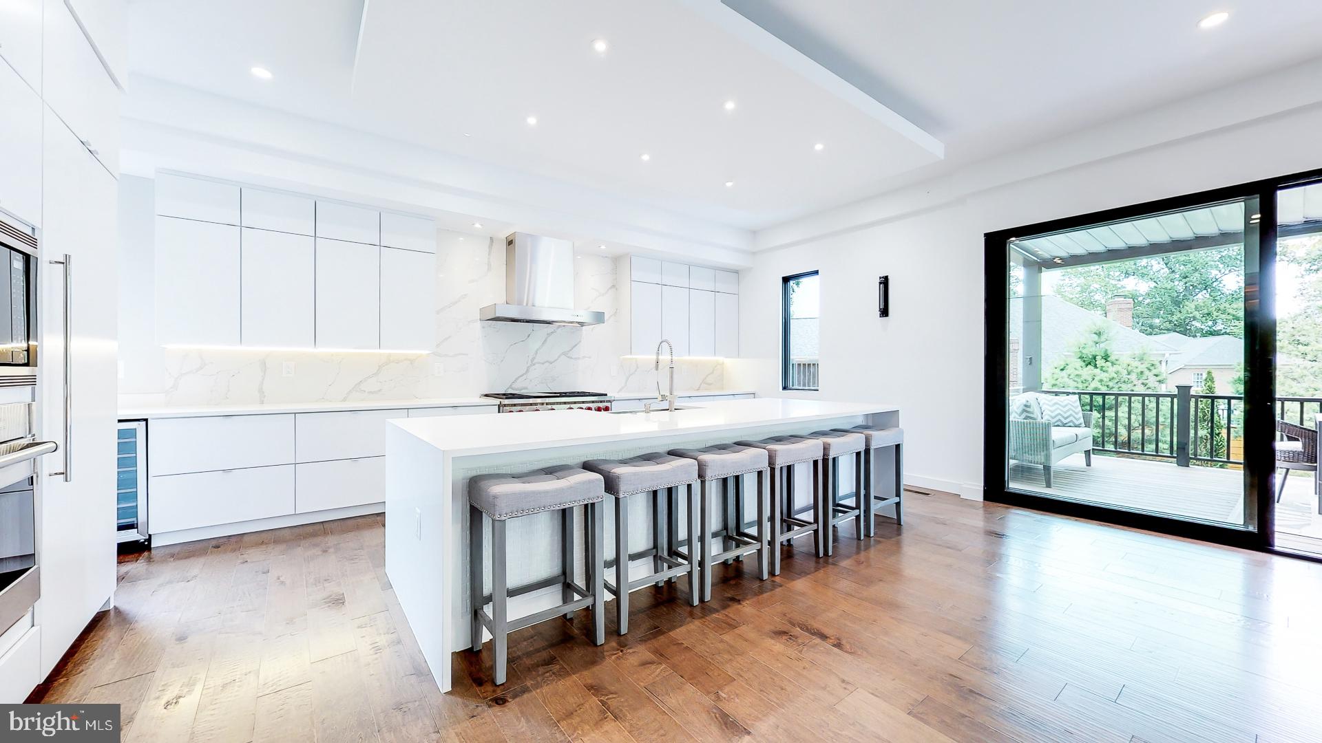 BROOKHAVEN - Residential