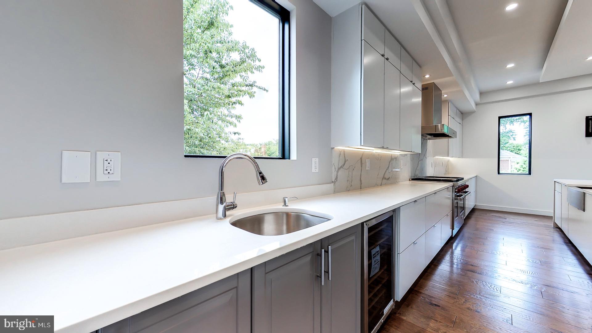 BROOKHAVEN - Residential