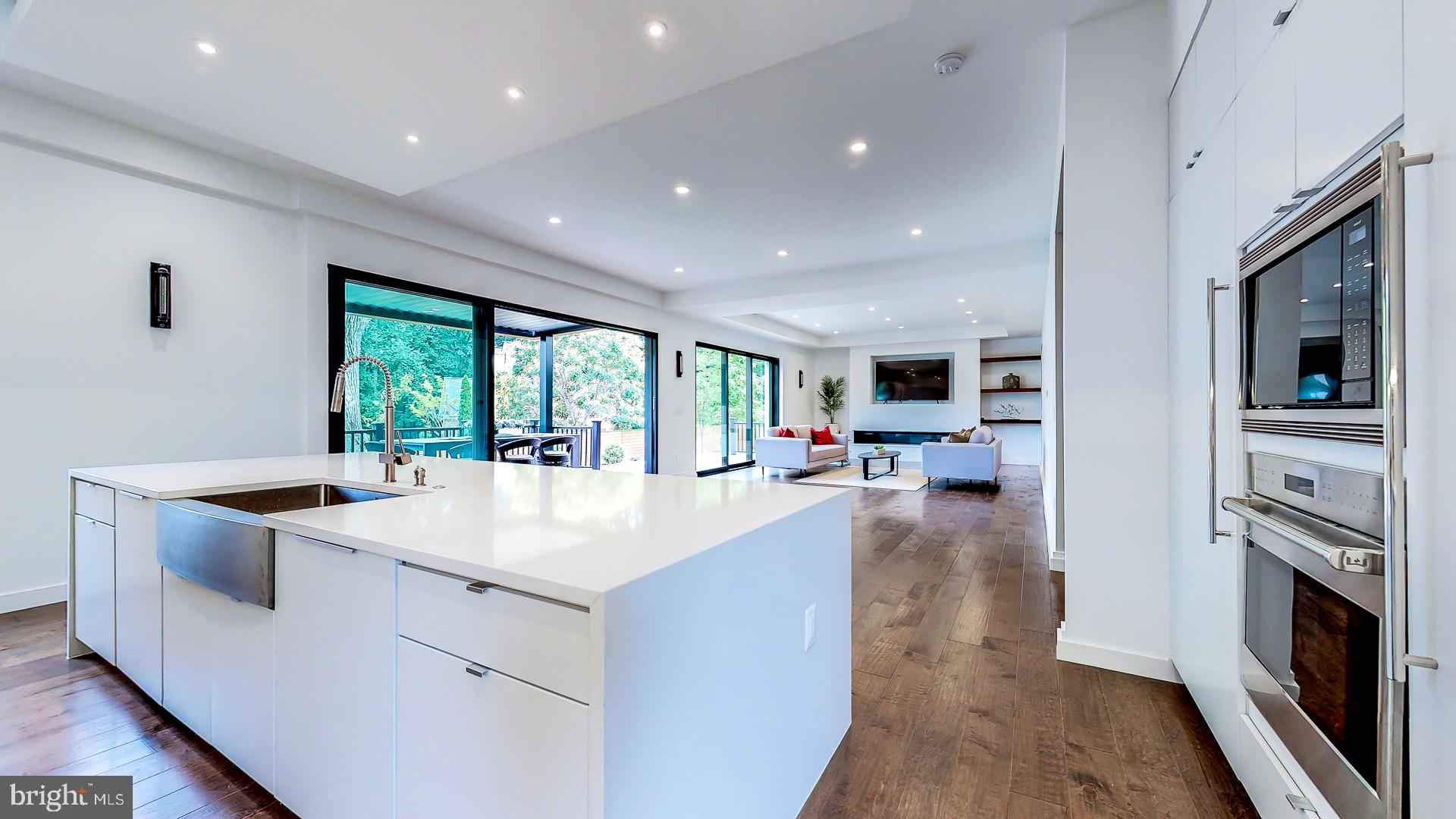 BROOKHAVEN - Residential