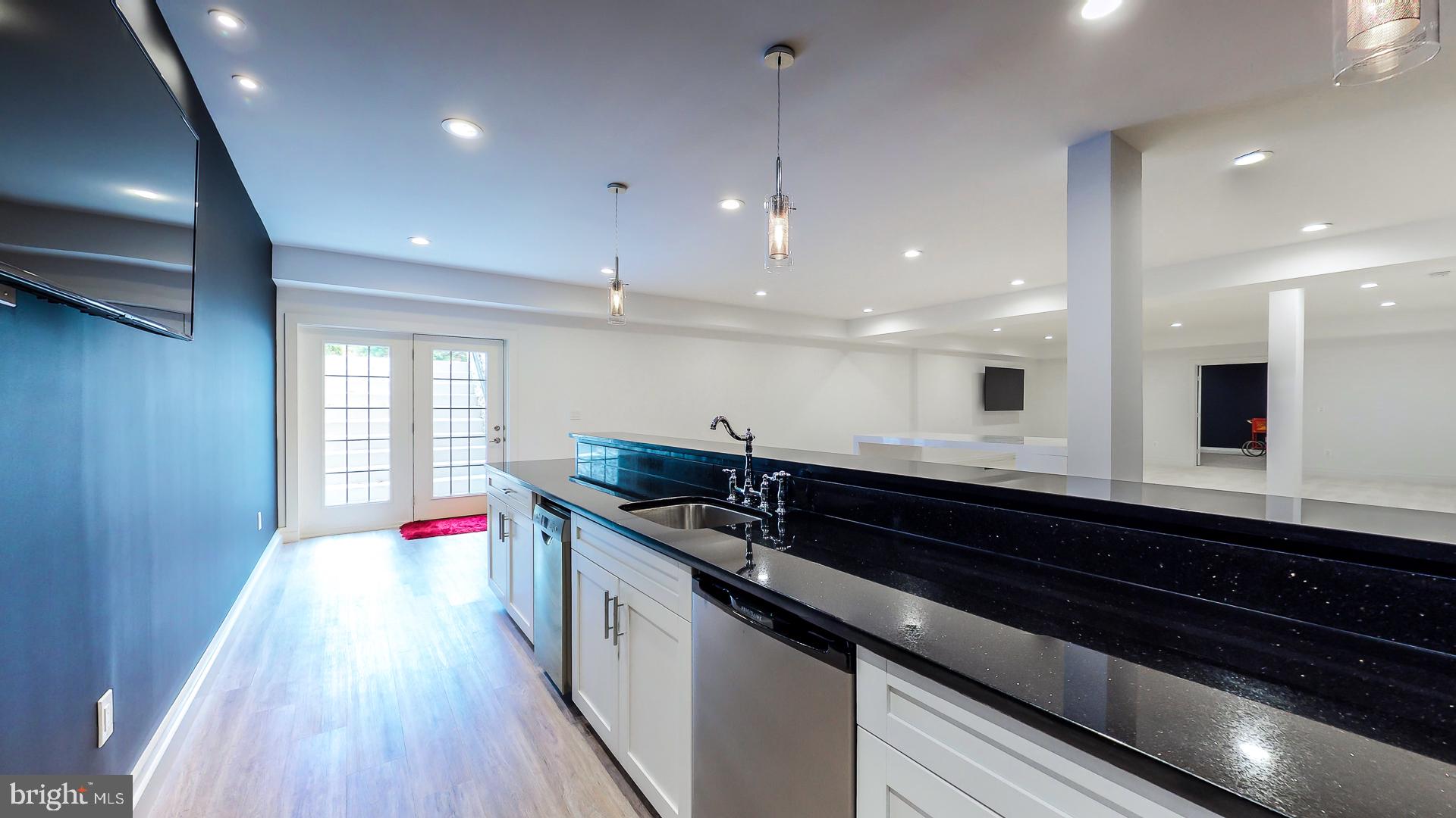 BROOKHAVEN - Residential