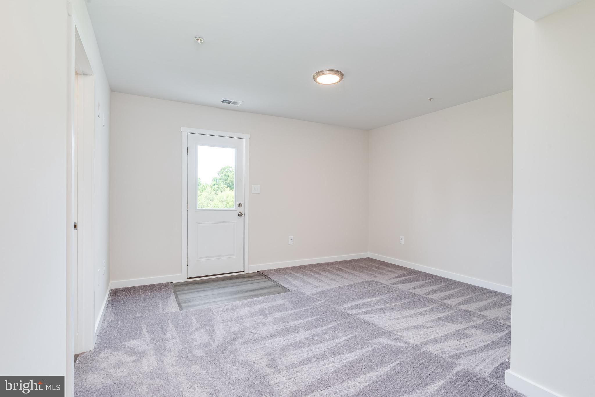 HERITAGE HILLS - Residential Lease