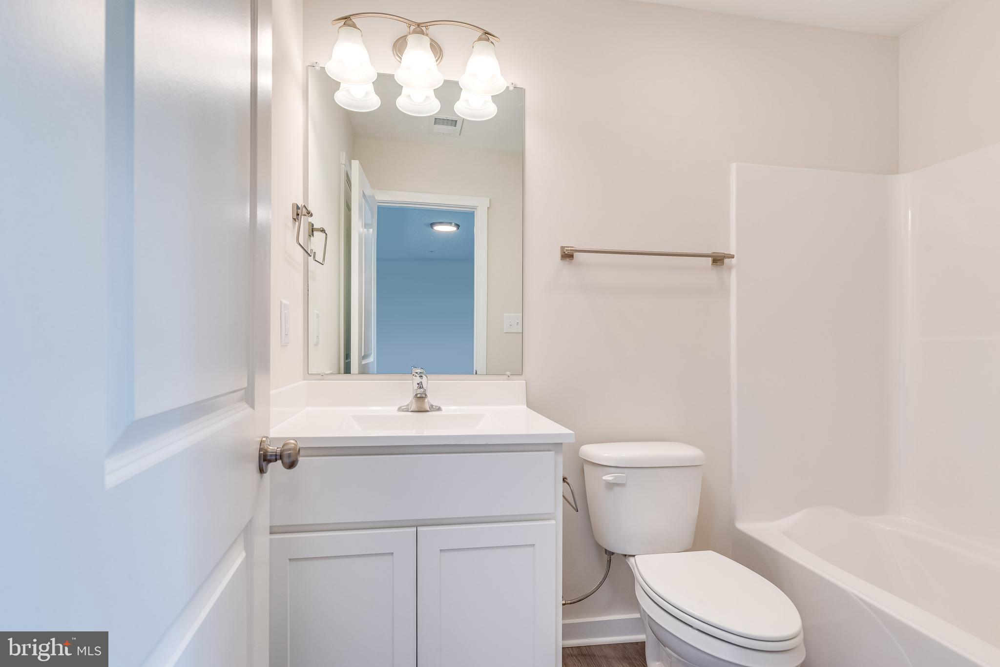 HERITAGE HILLS - Residential Lease