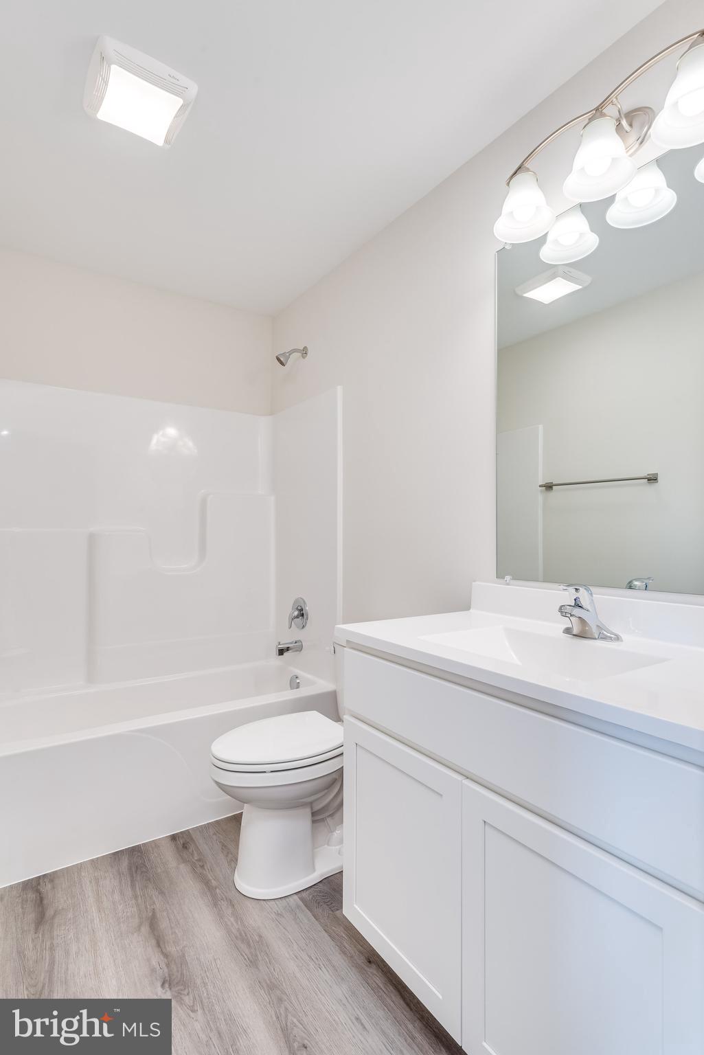 HERITAGE HILLS - Residential Lease