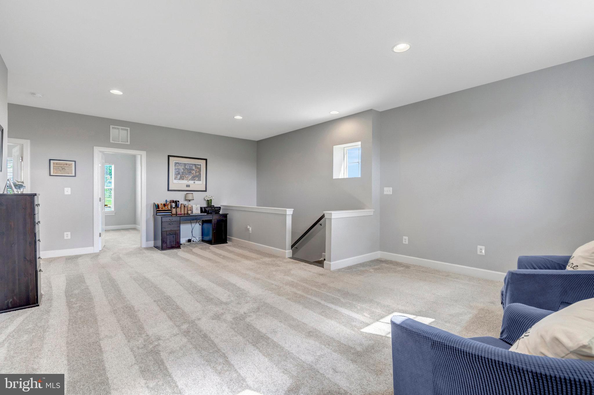 EMBREY MILL - Residential