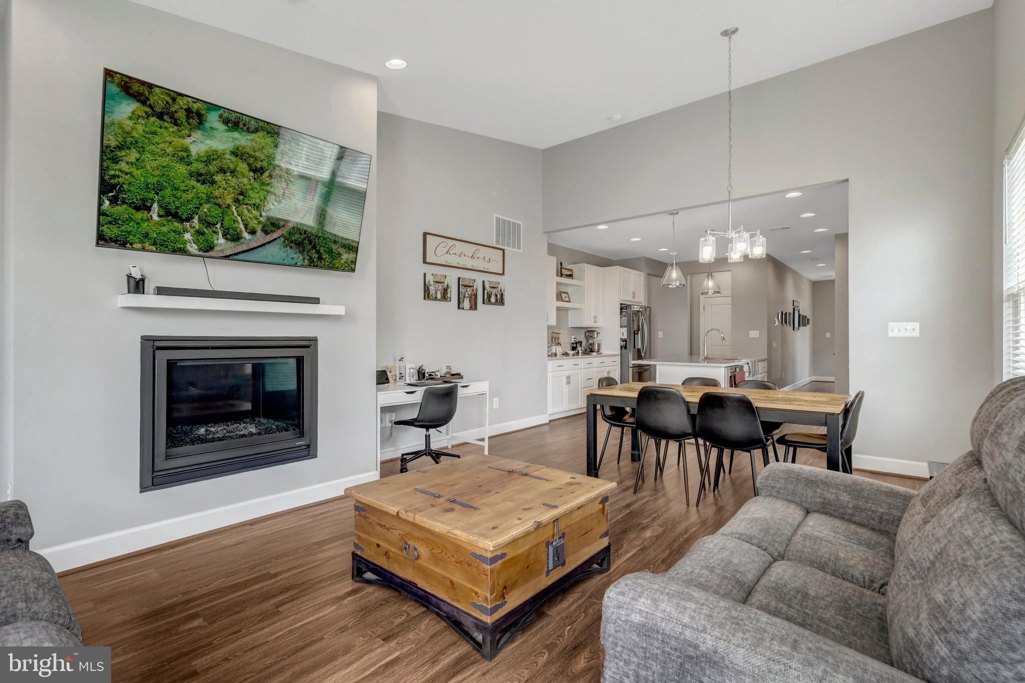 EMBREY MILL - Residential