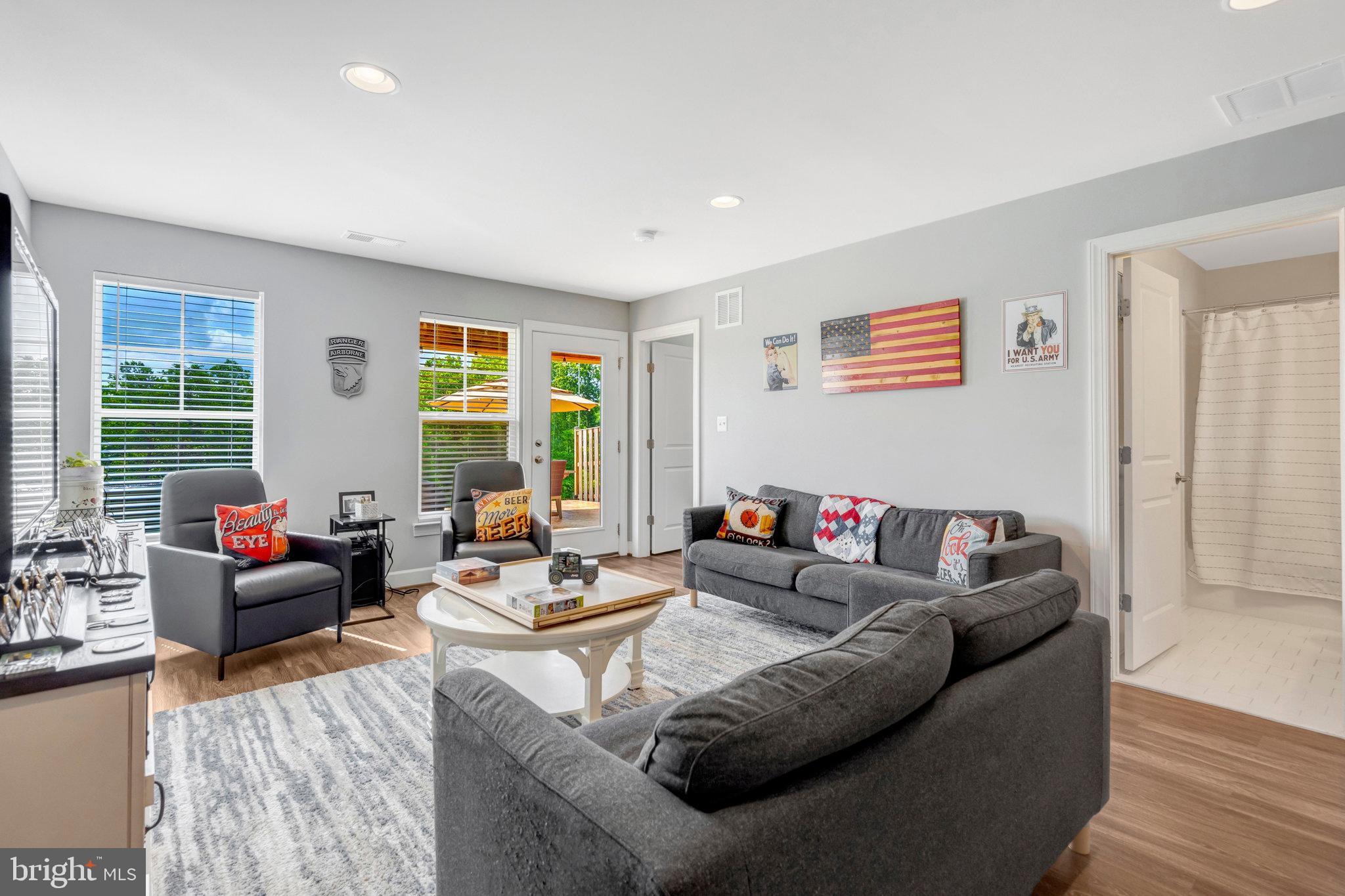 EMBREY MILL - Residential