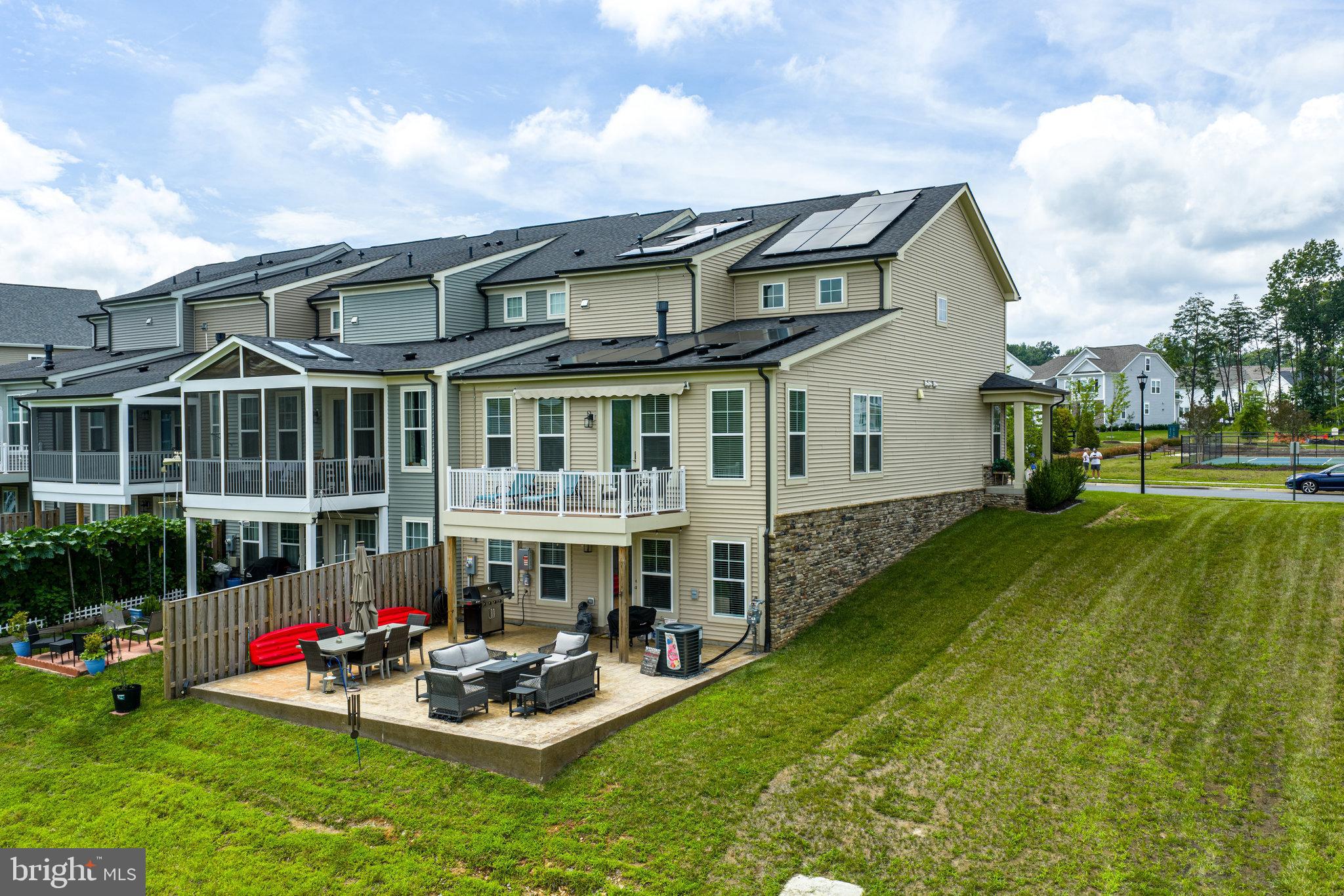 EMBREY MILL - Residential