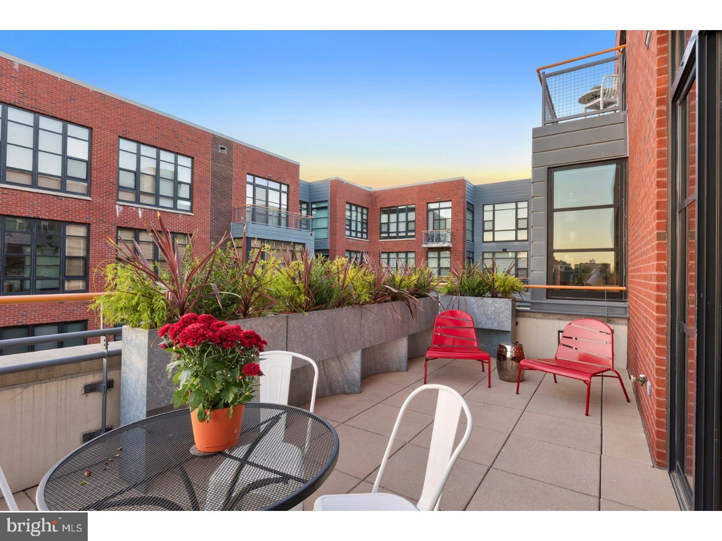 OLD CITY - Residential