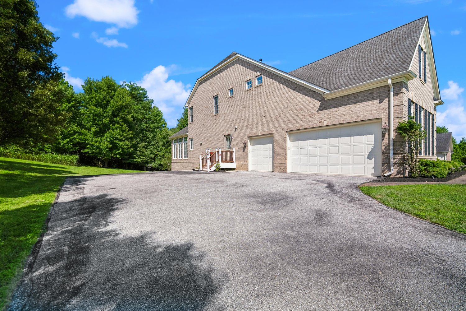 13111 BUCKS RIDGE COURT
