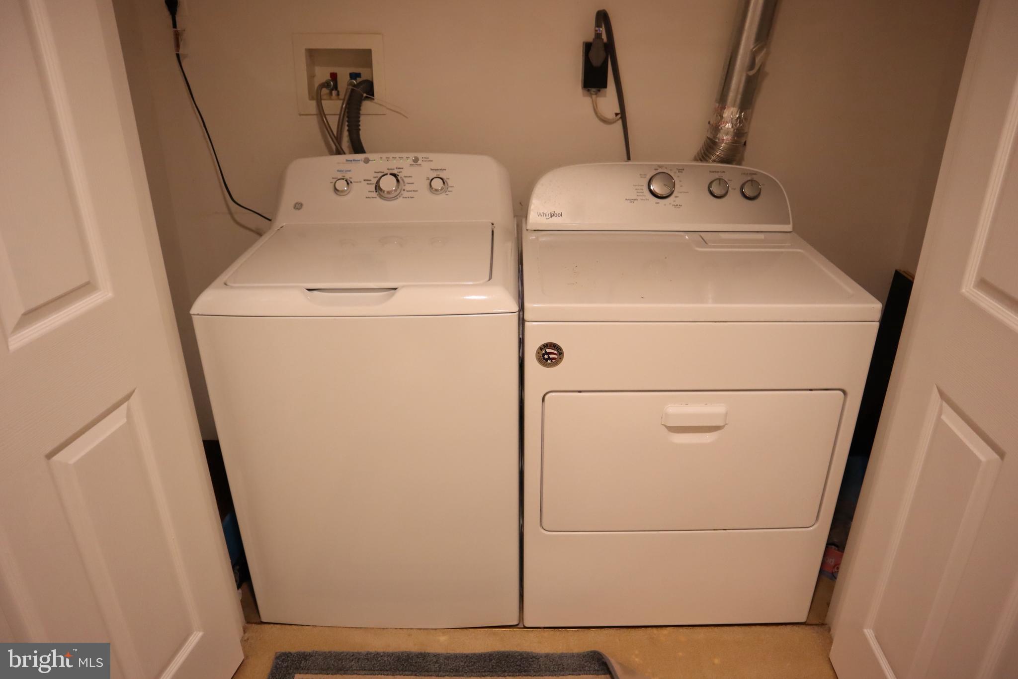 HALLOWELL - Residential Lease