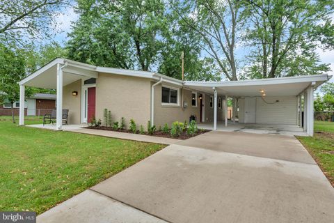 226 ST JAMES DRIVE GLEN BURNIE MD 21061