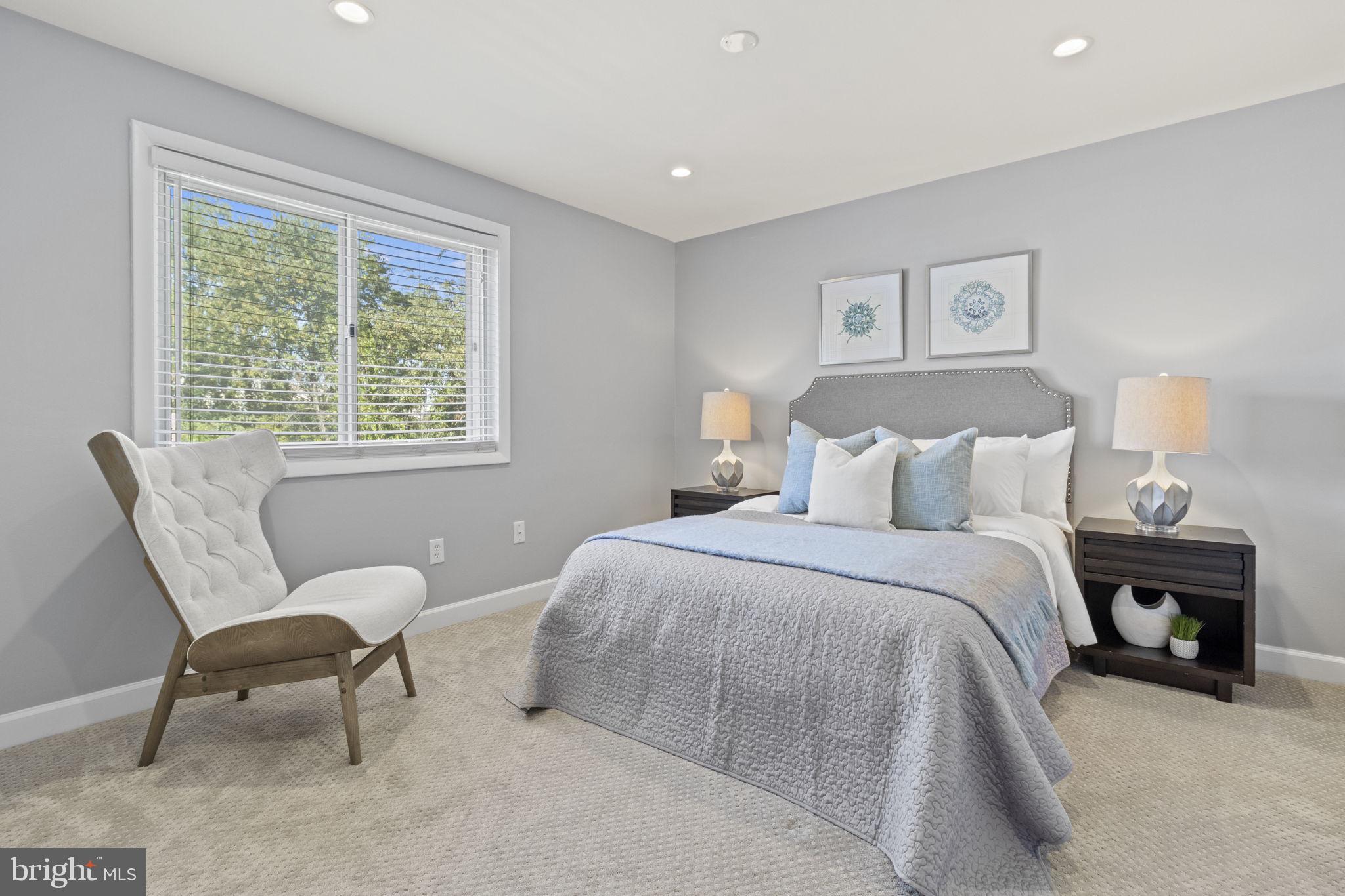 ROSSLYN - Residential