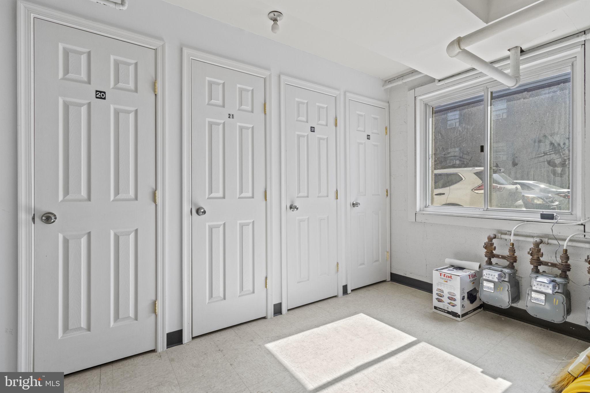 ROSSLYN - Residential