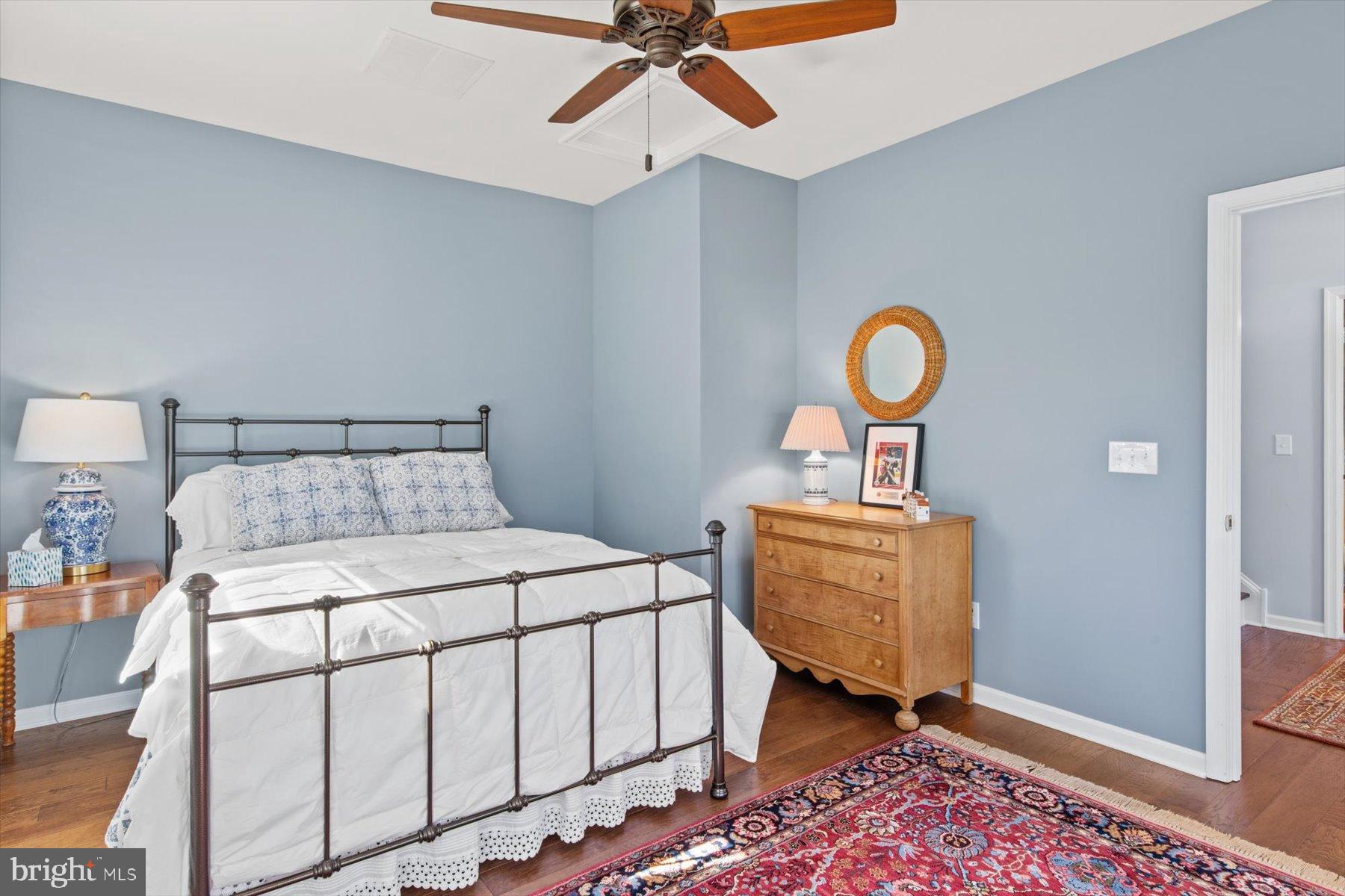 PENINSULA - Residential