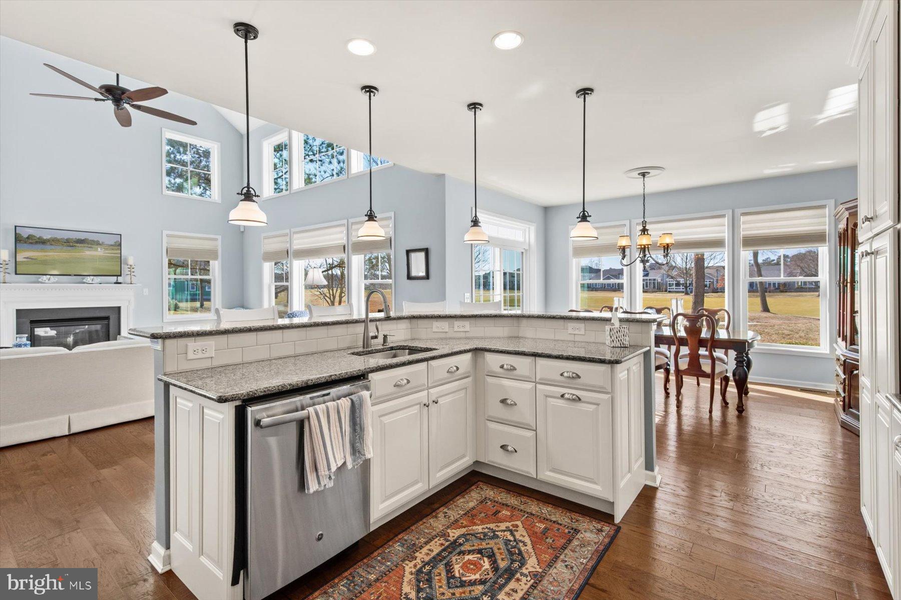 PENINSULA - Residential