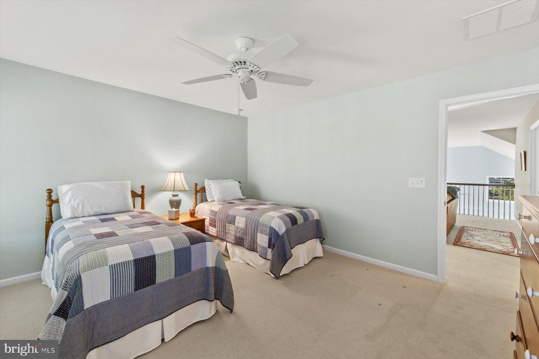 PENINSULA - Residential