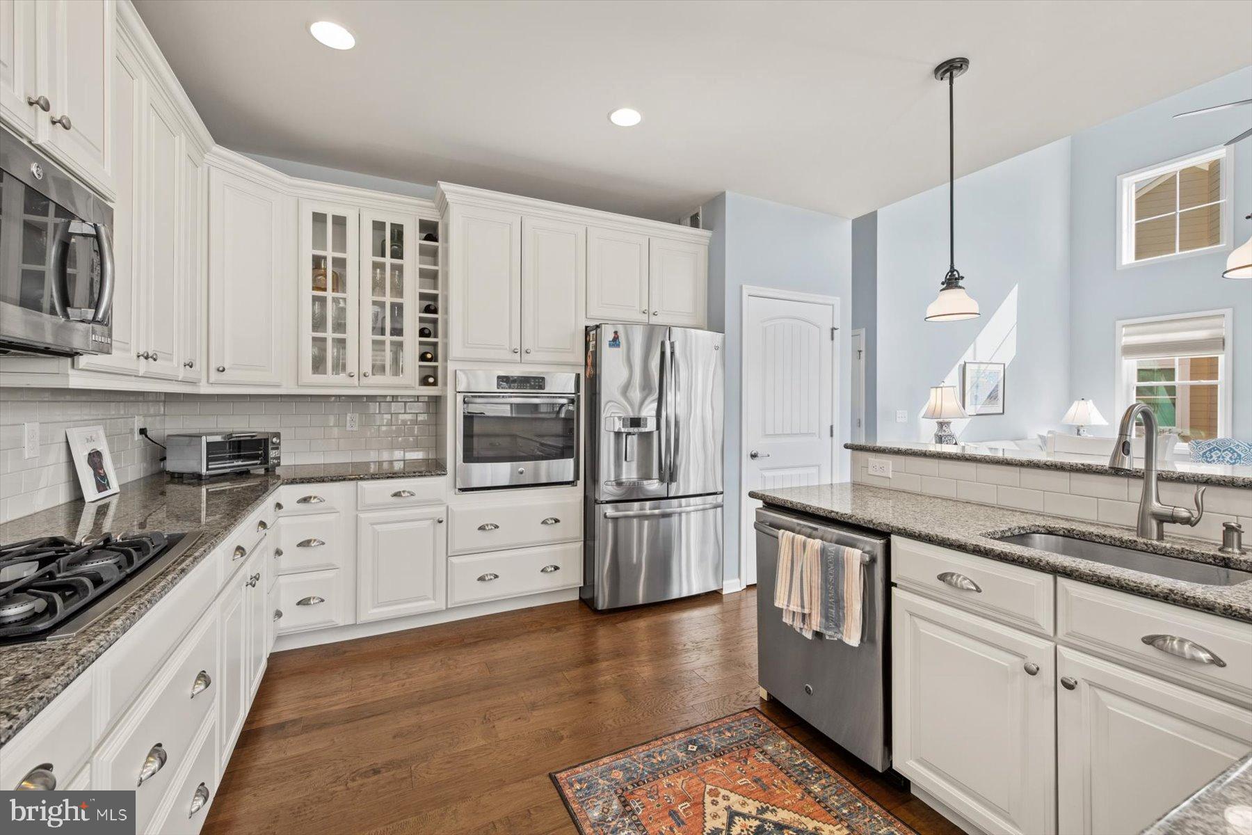 PENINSULA - Residential