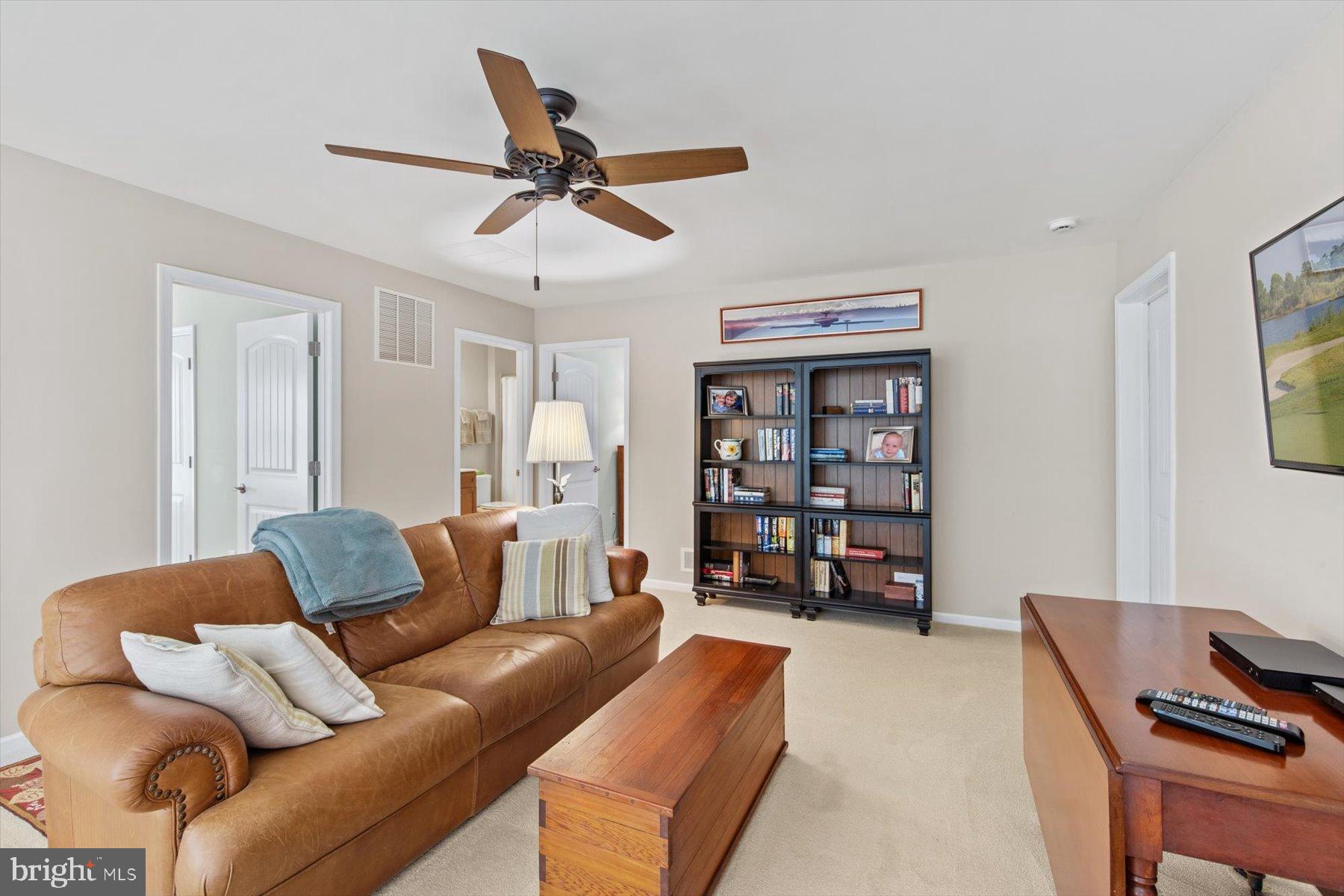 PENINSULA - Residential