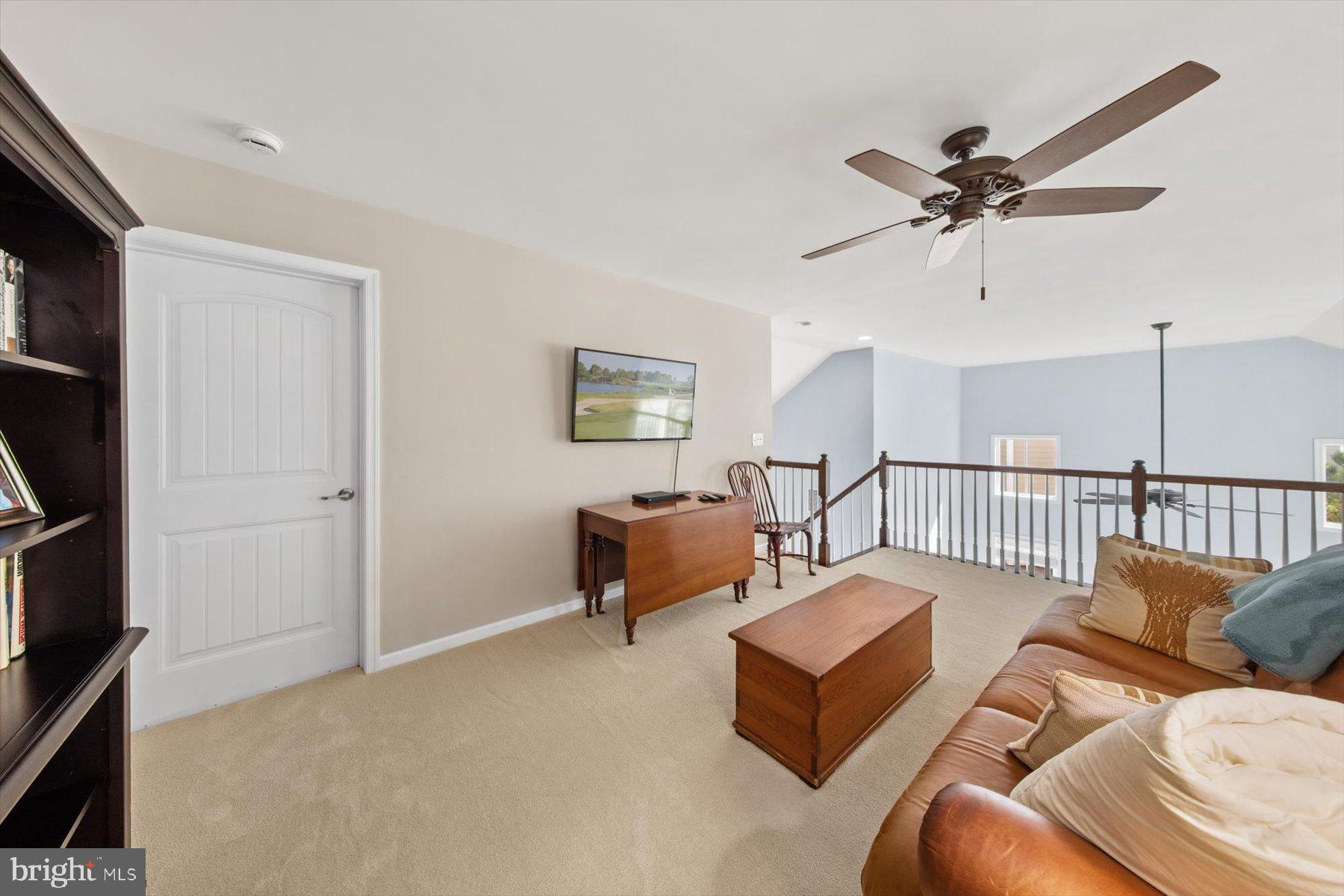 PENINSULA - Residential