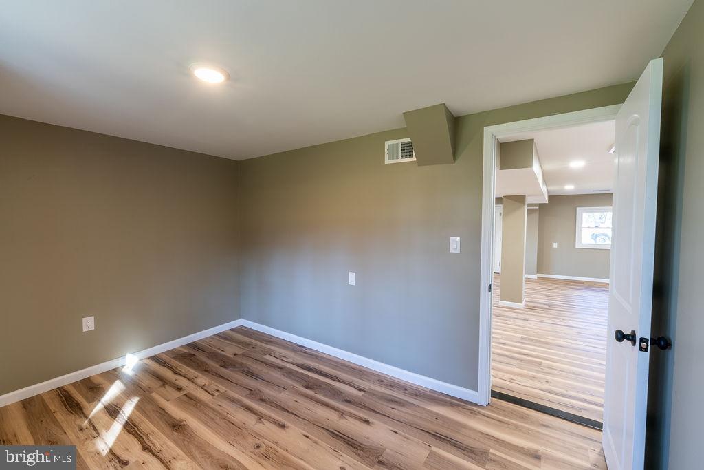 STENNING HILLS - Residential