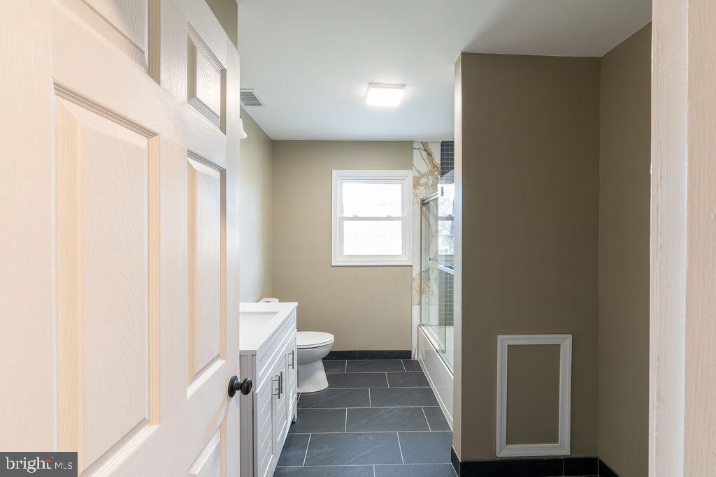 STENNING HILLS - Residential