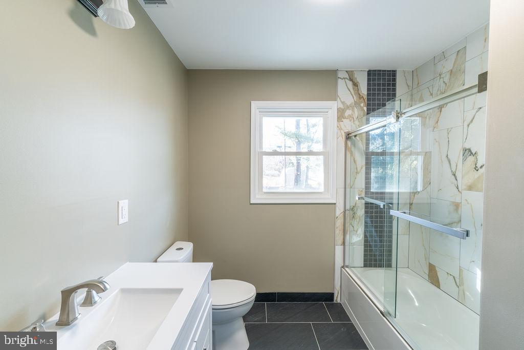 STENNING HILLS - Residential