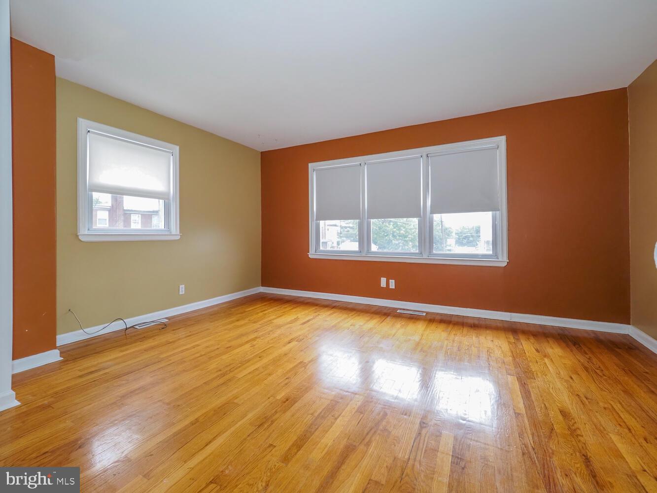 VIOLETVILLE - Residential Lease