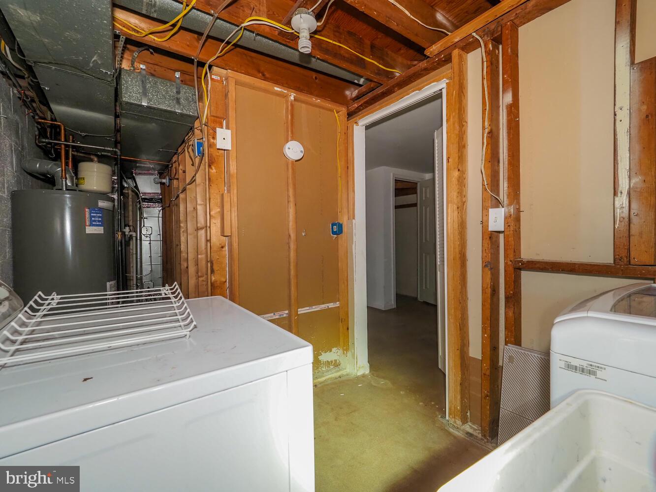 VIOLETVILLE - Residential Lease