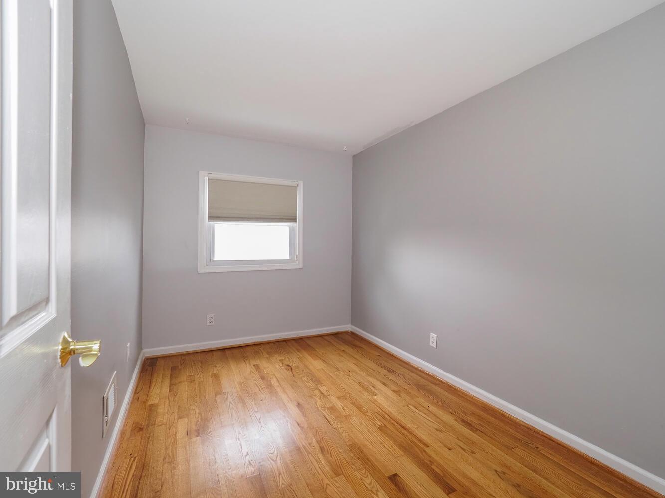 VIOLETVILLE - Residential Lease