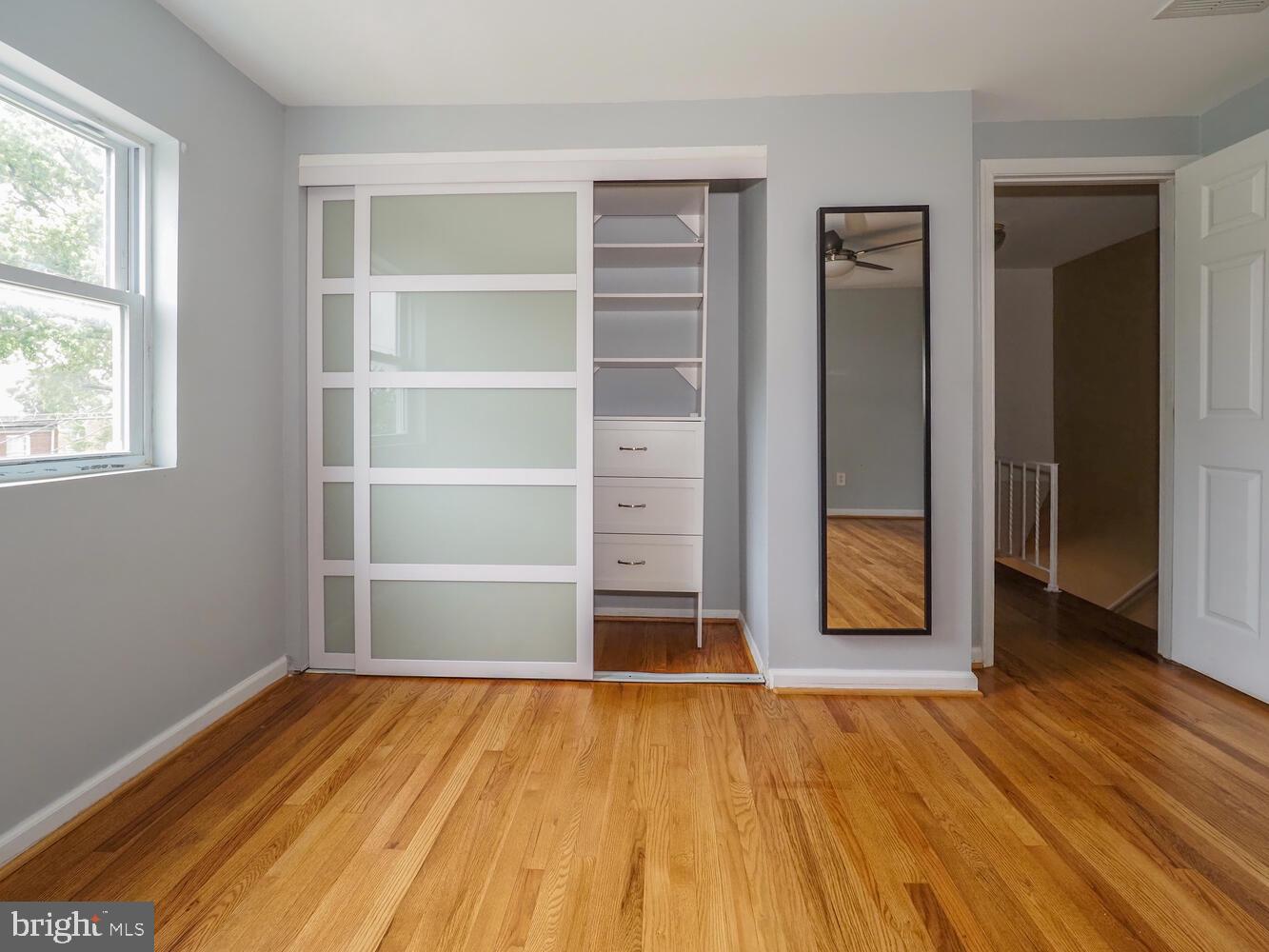 VIOLETVILLE - Residential Lease