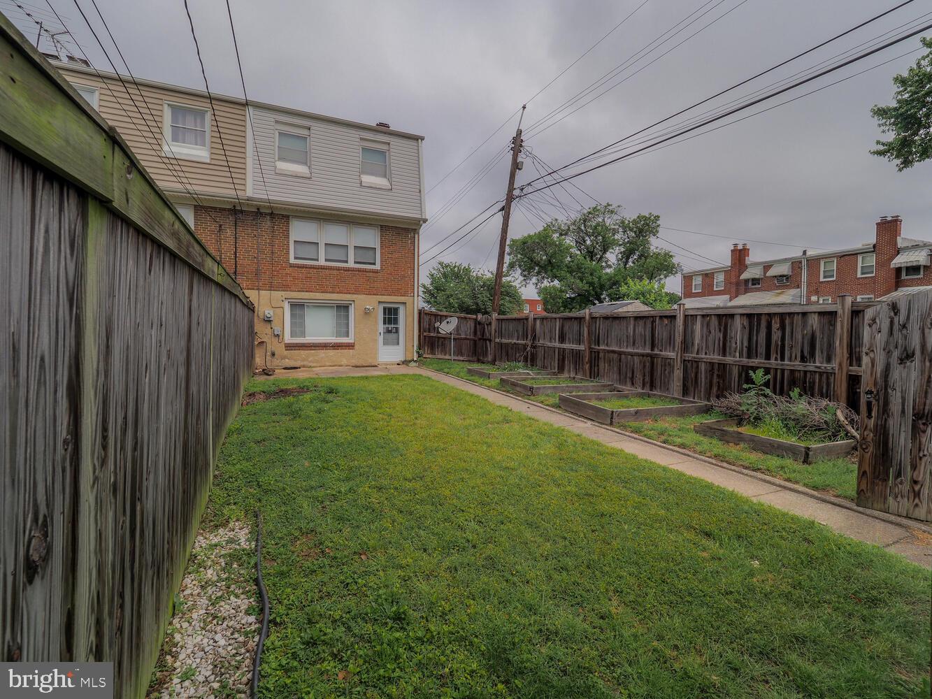 VIOLETVILLE - Residential Lease