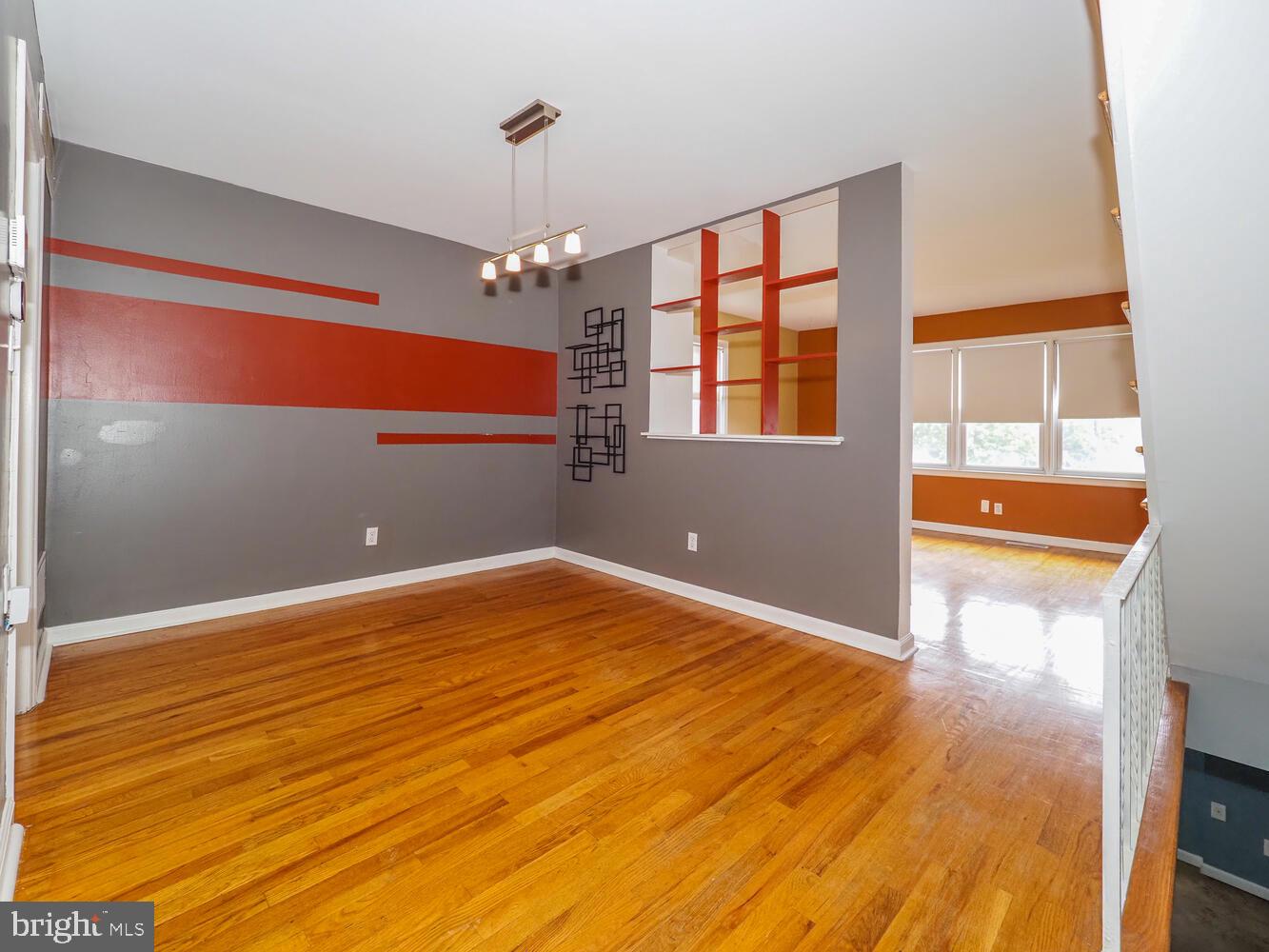 VIOLETVILLE - Residential Lease