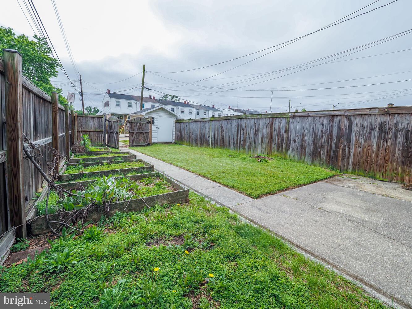 VIOLETVILLE - Residential Lease