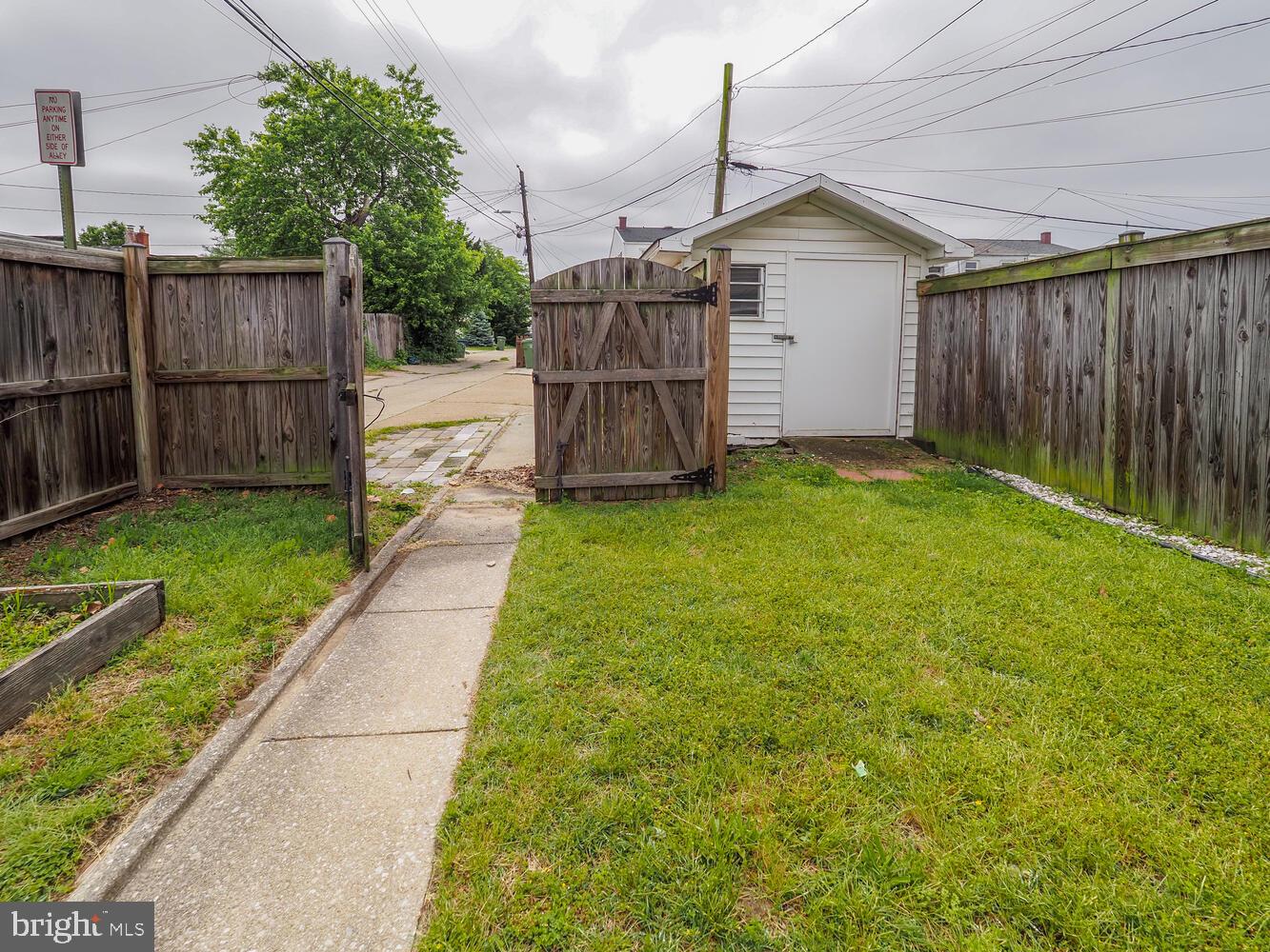 VIOLETVILLE - Residential Lease