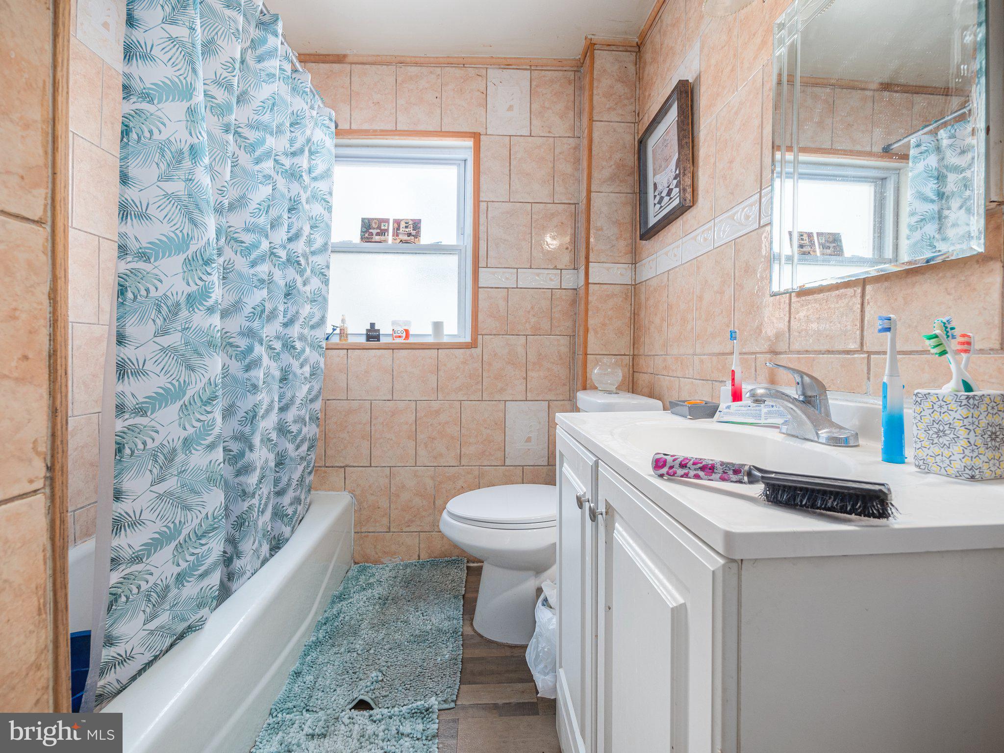 ALLENTOWN - Residential