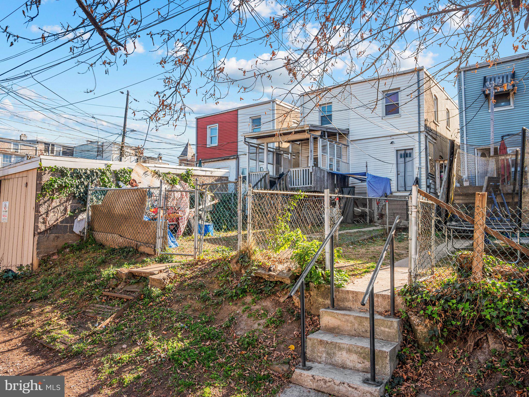 ALLENTOWN - Residential