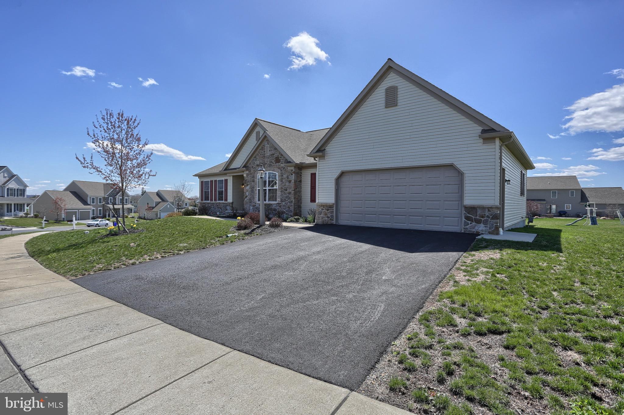 SOUTHERN MEADOWS - Residential