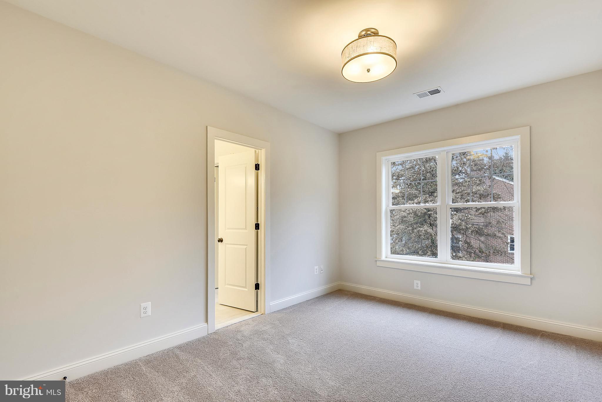 GREENACRES - Residential