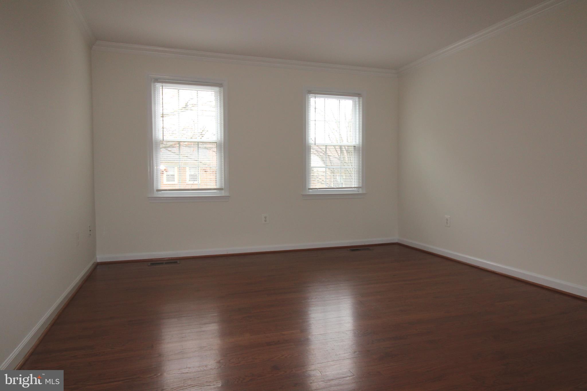 OLD GEORGETOWN VILLAGE - Residential Lease