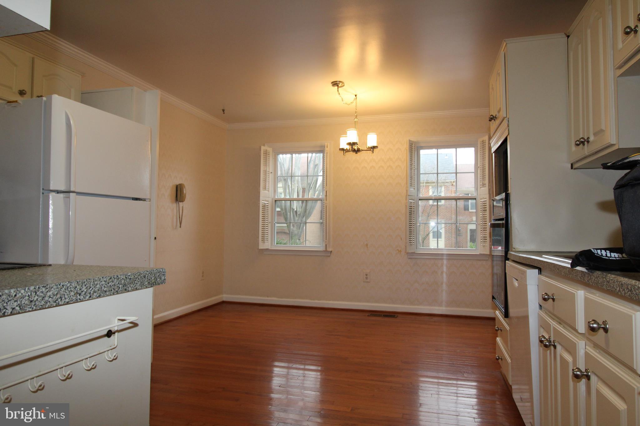 OLD GEORGETOWN VILLAGE - Residential Lease