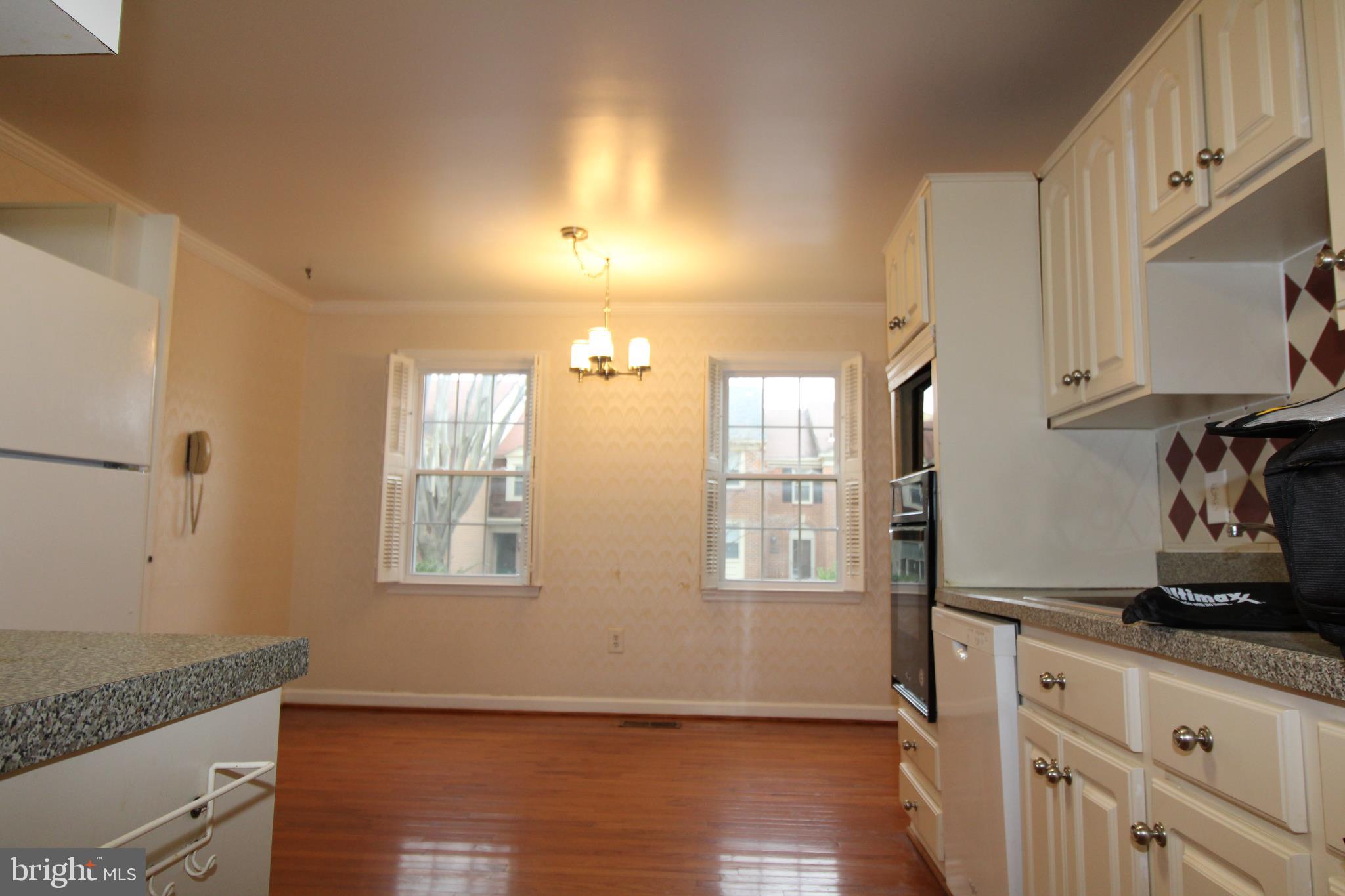 OLD GEORGETOWN VILLAGE - Residential Lease