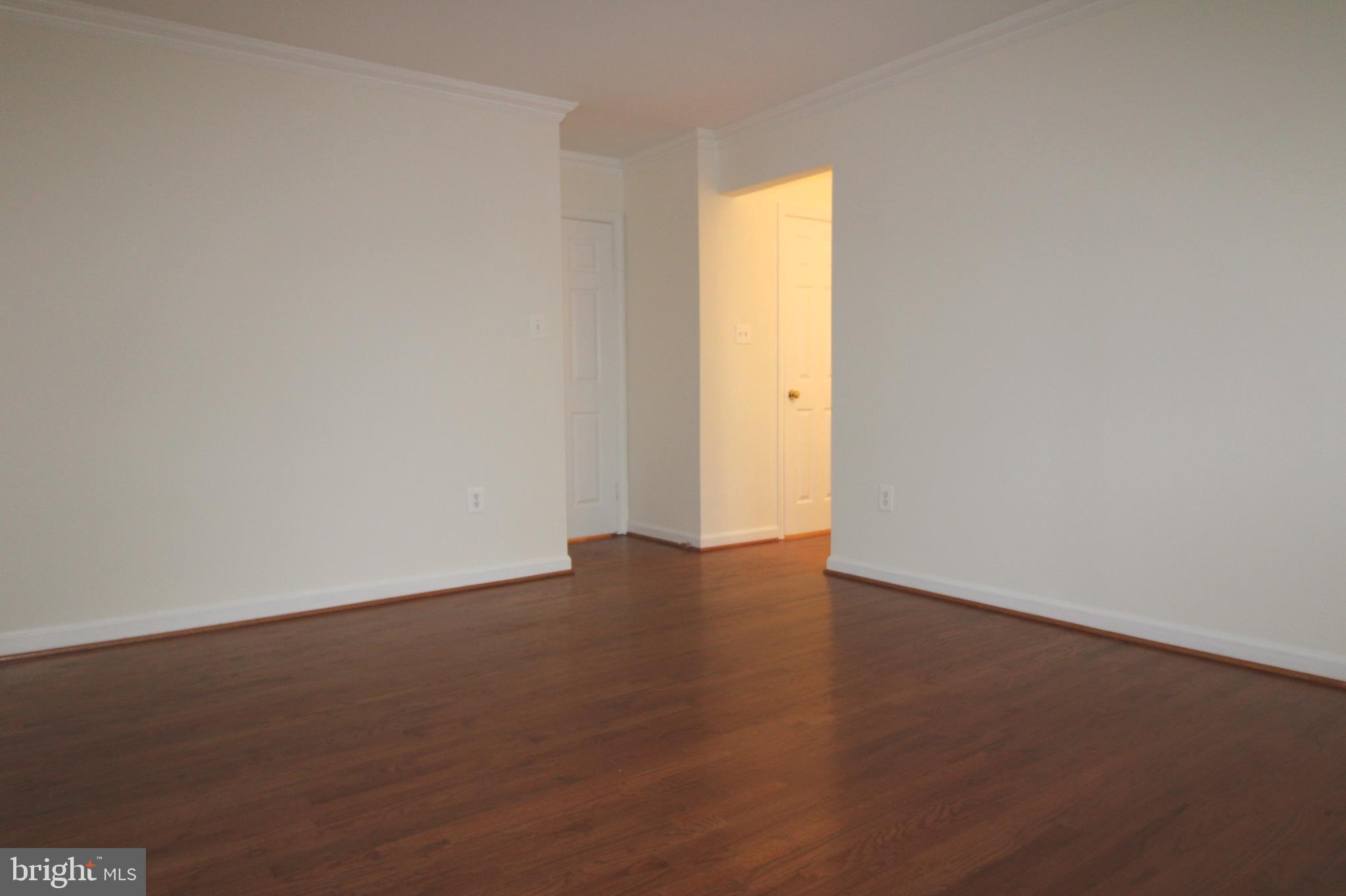 OLD GEORGETOWN VILLAGE - Residential Lease